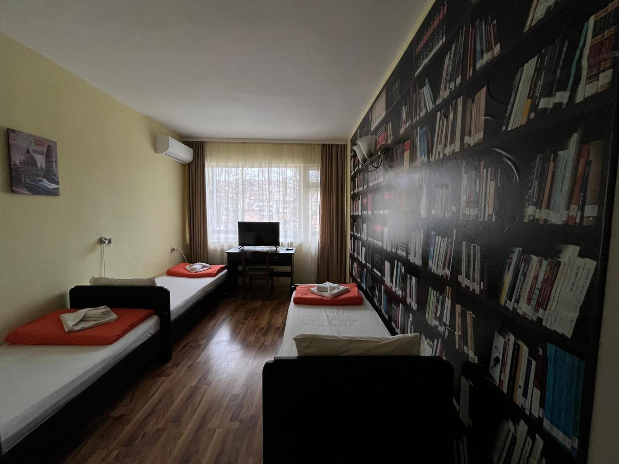 Park Hotel Ivailo Veliko Tŭrnovo Quarto foto