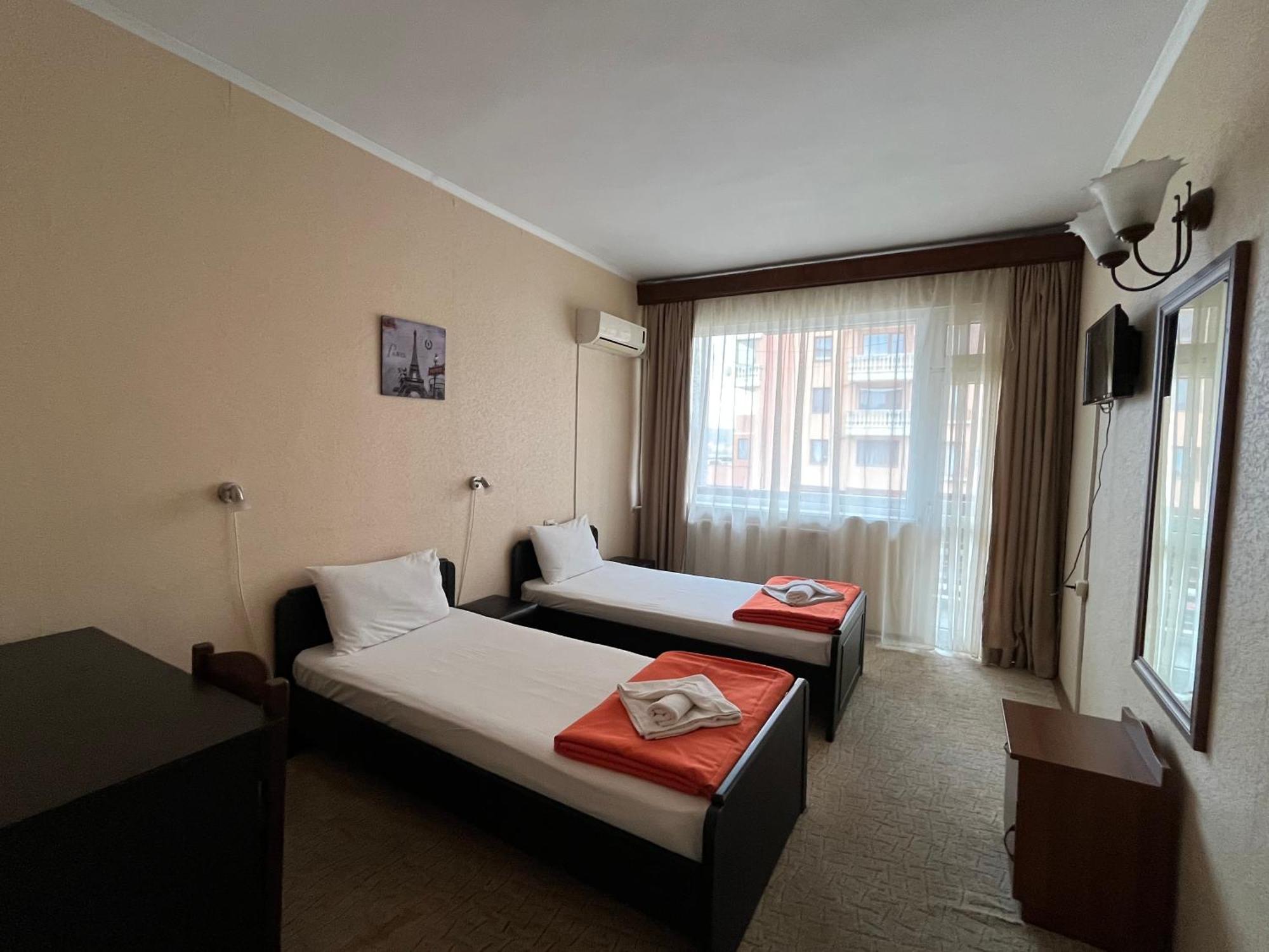 Park Hotel Ivailo Veliko Tŭrnovo Quarto foto