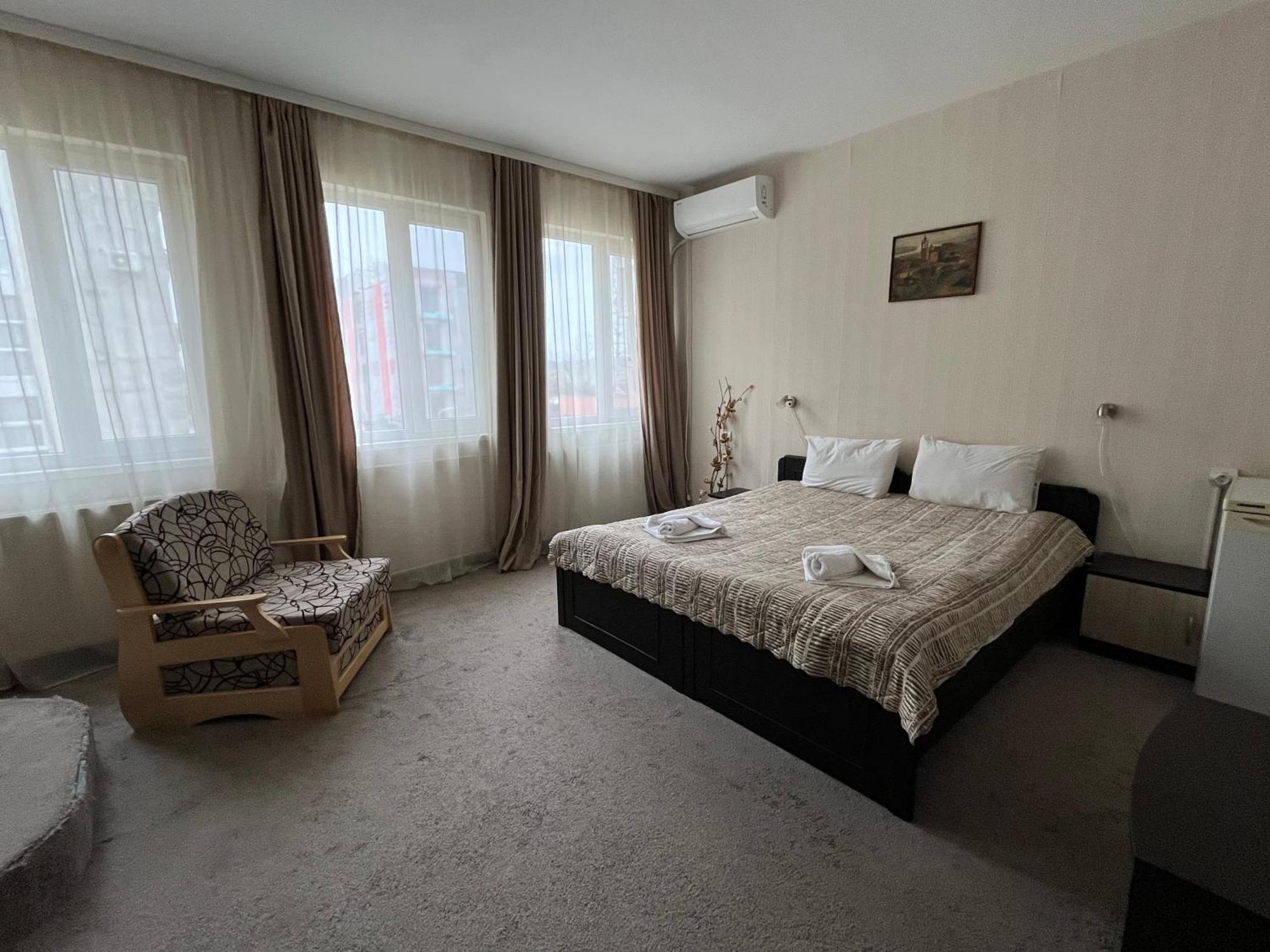 Park Hotel Ivailo Veliko Tŭrnovo Exterior foto